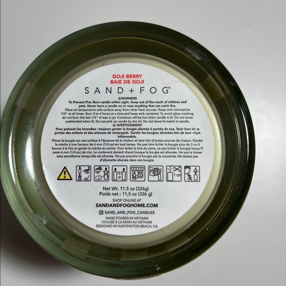 Sand + Fog Goji Berry Candle - Picture 5 of 7
